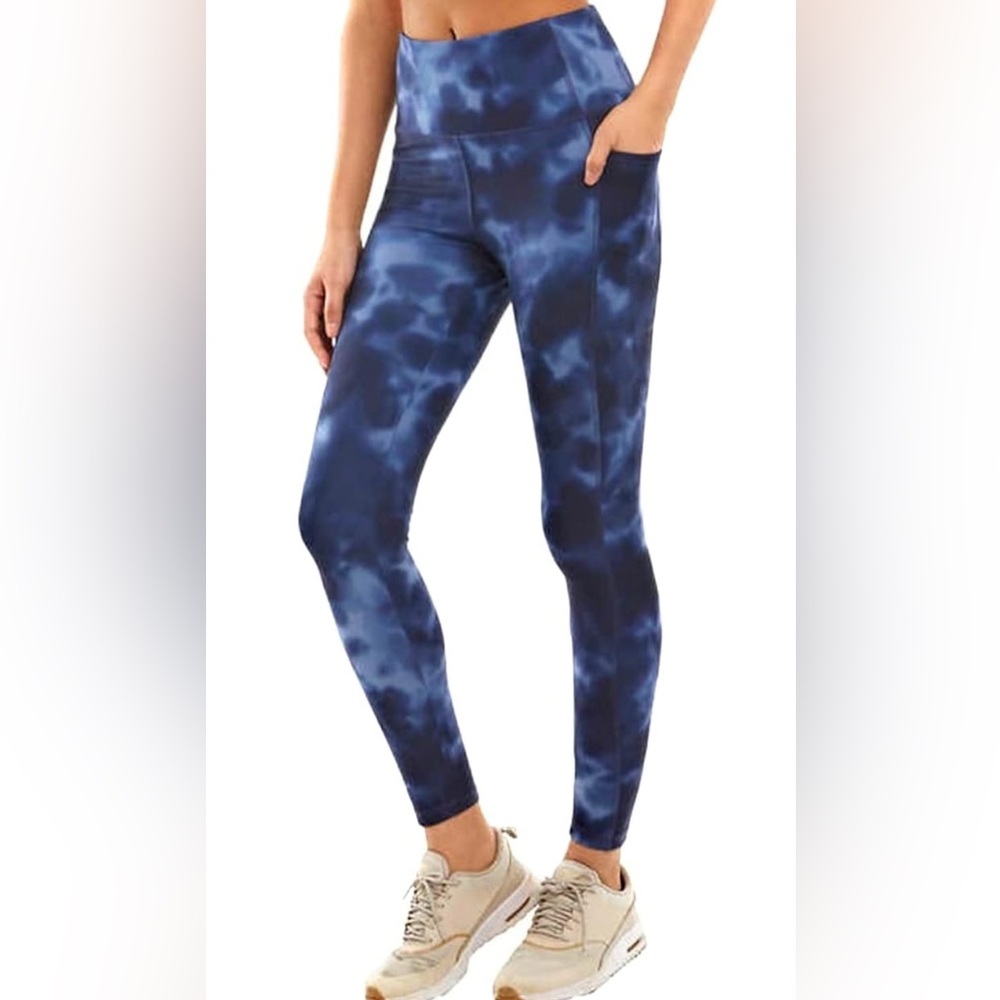 XS Danskin Women's Super Soft 7/8 Legging with Pockets